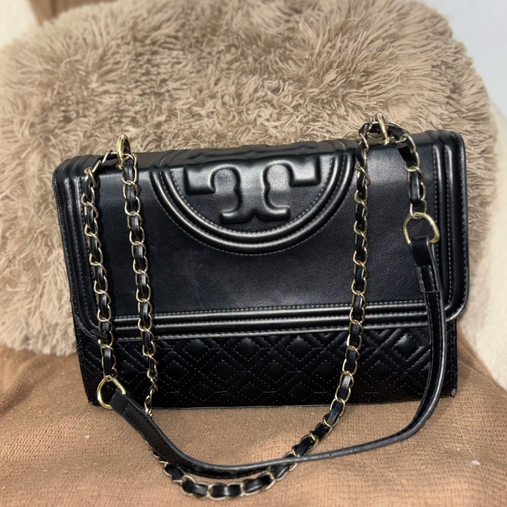Tory Burch Black Quilted Shoulder Bag